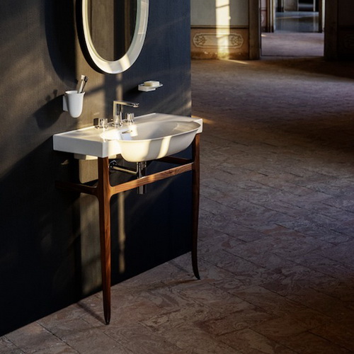 ПРОСТРАНСТВО С АУРОЙ РЕСПЕКТАБЕЛЬНОСТИ