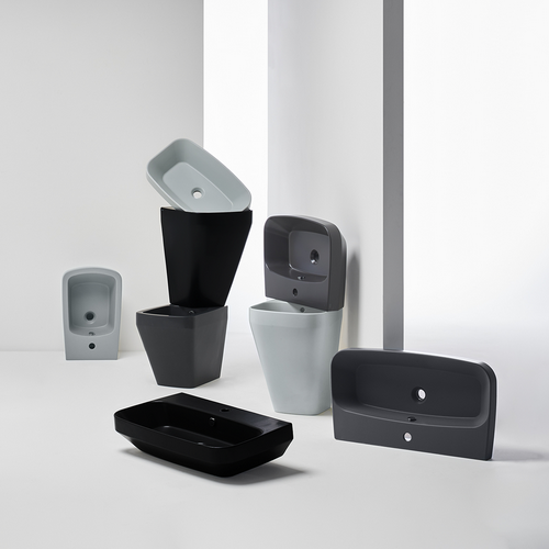 БЛАГОРОДСТВО В МЯГКИХ СИЛУЭТАХ