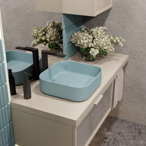 ЭЛЕГАНТНОСТЬ В ПРОСТОМ ЖЕСТЕ