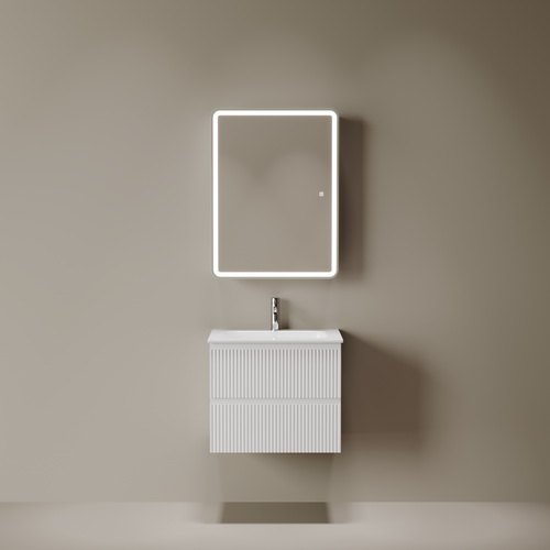 БЛЕСК БЕЗ ЛИШНИХ СЛОВ