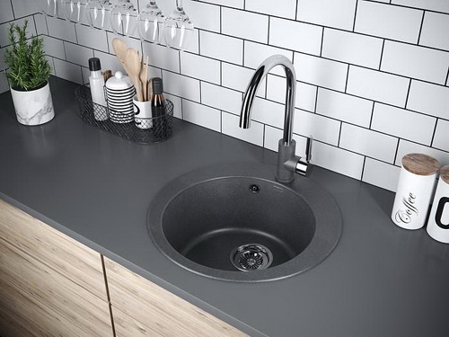 СДЕРЖАННАЯ КРАСОТА В ДЕТАЛЯХ