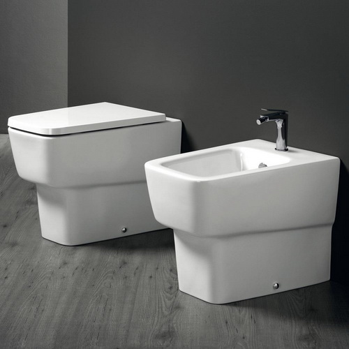 ИНТЕРЬЕР С АУРОЙ НЕЖНОГО ДВИЖЕНИЯ