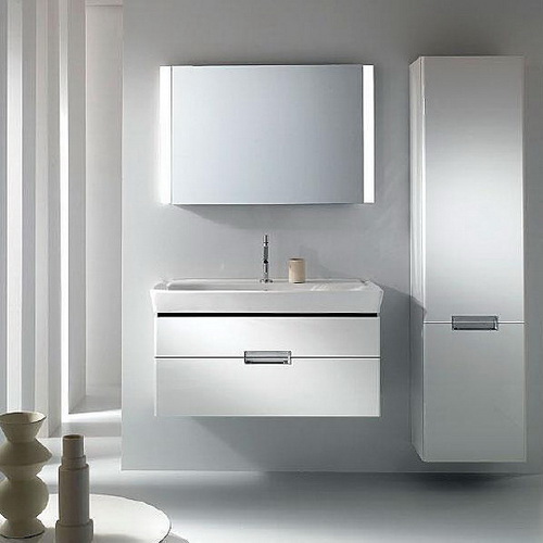 ЛЁГКОСТЬ И БЕЗМЯТЕЖНОСТЬ