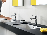 Hansgrohe Metris Смеситель для раковины однорычажный с гигиеническим душем, цвет: хром 31285000