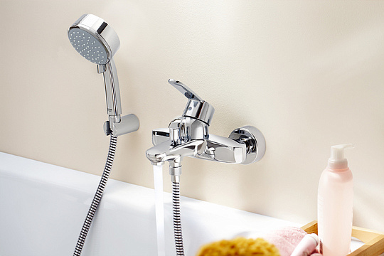 Grohe Eurostyle Cosmopolitan Смеситель для ванны, накладной, цвет: хром 33591002