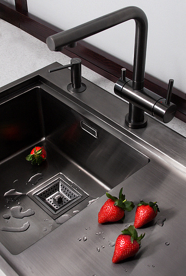 Omoikiri Nagano-GM + Pure Drop Lite Смеситель для кухни + фильтр, цвет: вороненая сталь 4179.8028