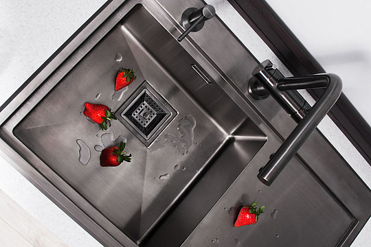 Omoikiri Nagano-GM + Pure Drop Lite Смеситель для кухни + фильтр, цвет: вороненая сталь 4179.8028