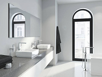 Grohe Plus Смеситель для раковины высокий, с д/к, высота излива 29,1 см, цвет: хром 32618003