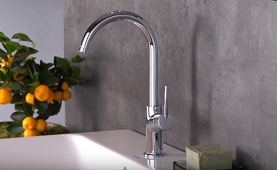 Hansgrohe Talis Смеситель для раковины, с донным клапаном, цвет: хром 32080000