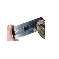 Berges Super Slim Желоб для водостока 73х22h, цвет матовый хром 090053