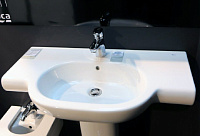 Раковина Roca Meridian  70 см 327240000