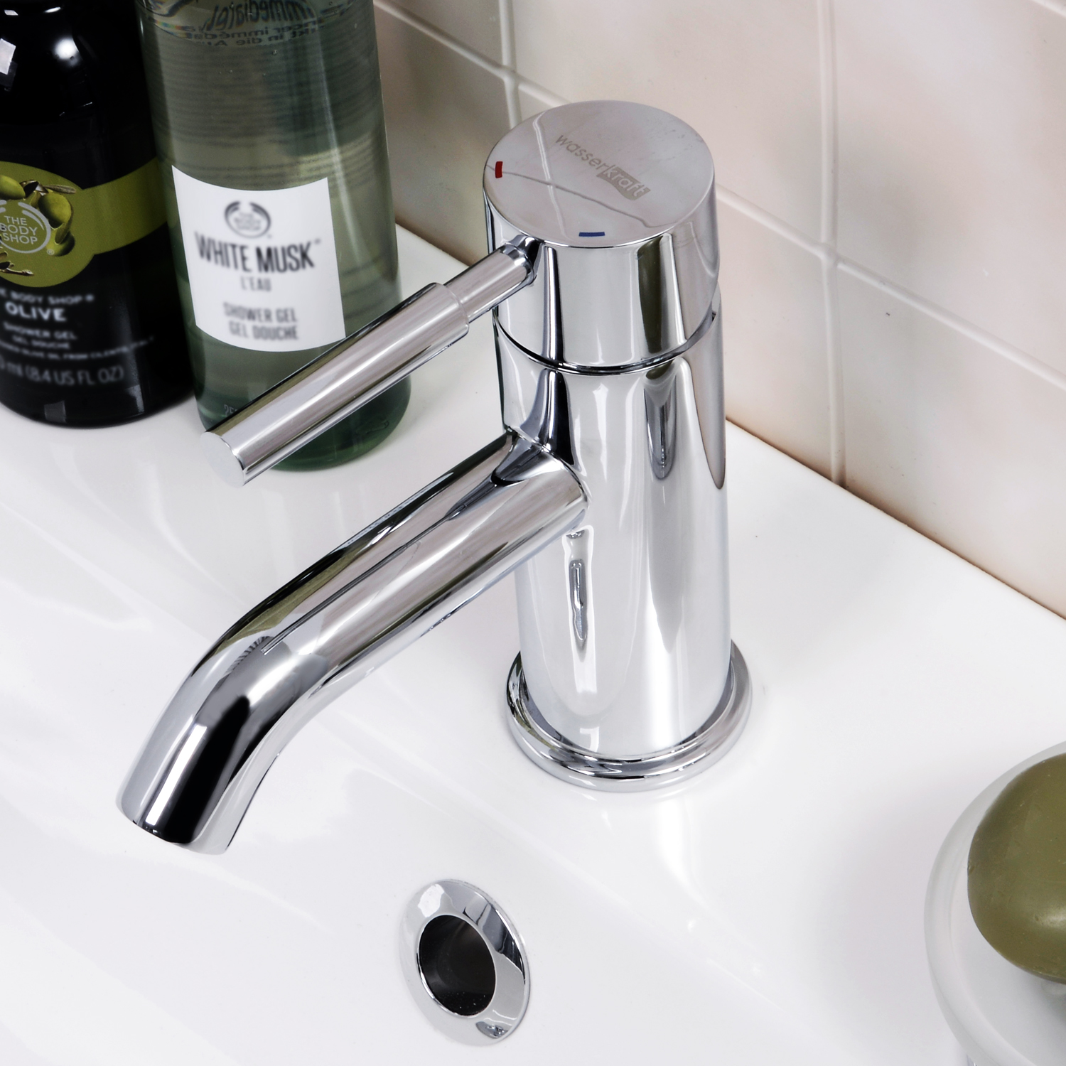 Смеситель Wasserkraft Main  для раковины 4105