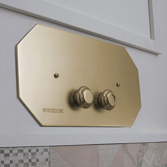 Sbordoni Romana Панель с кнопками двойного смыва, цвет бронза SB071BR