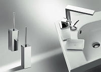 Colombo Design Lulu Ершик для унитаза напольный, с пластиковой колбой, цвет: chrome B6226.CR