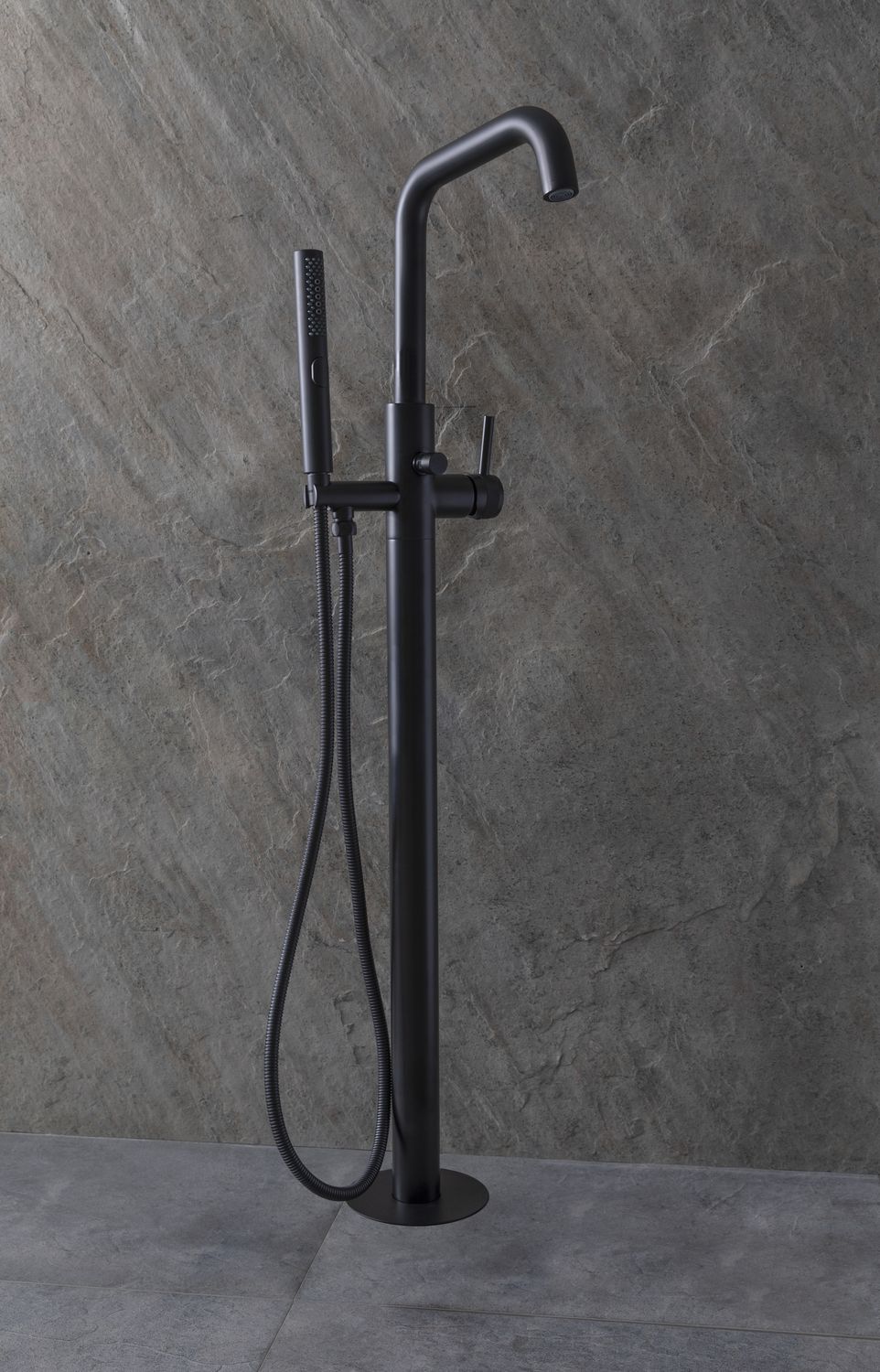 Allen Brau Priority Смеситель для ванны с душем, цвет: черный матовый 5.31008-31