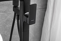 Allen Brau Infinity Смеситель для ванны с душем, цвет: черный матовый 5.21009-31