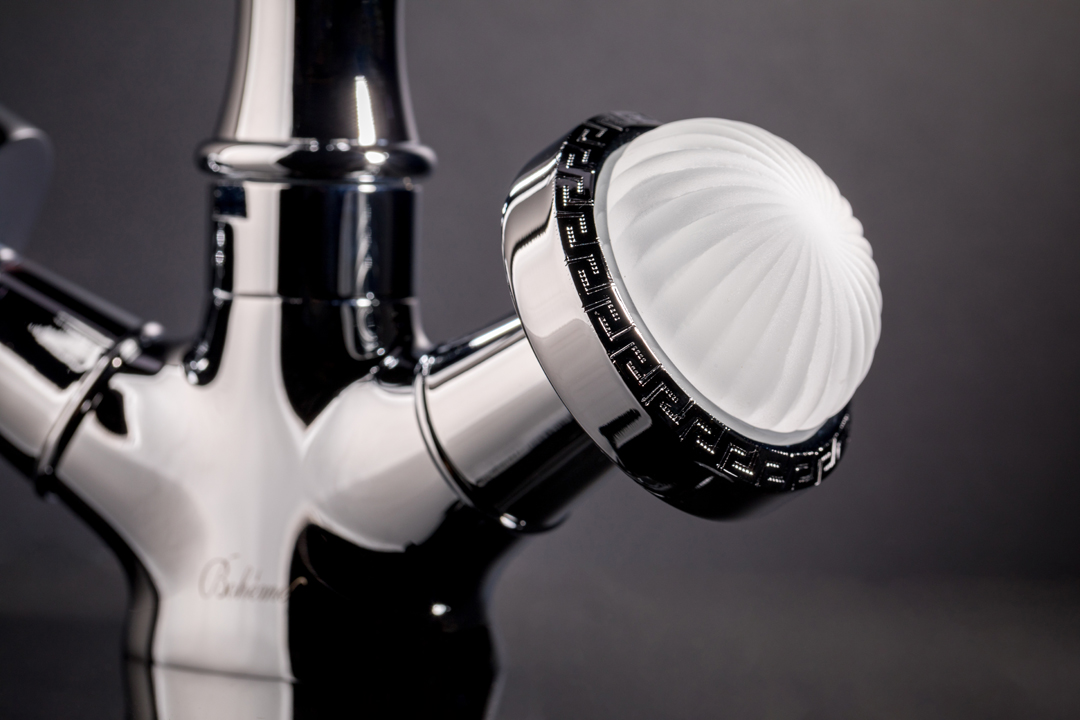 Boheme Satine Смеситель для раковины без донного клапана, длина излива 11,6 см, цвет: gold 291-ST