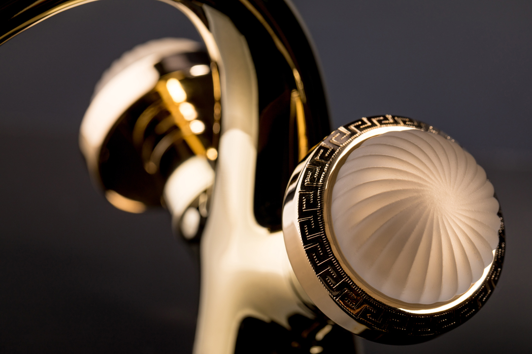 Boheme Satine Смеситель для раковины без донного клапана, длина излива 11,6 см, цвет: gold 291-ST