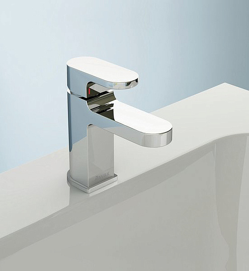 Смеситель Ravak Chrome CR 011.00 для раковины X070053