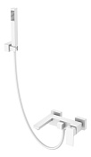 Boheme Qubic Смеситель для ванны с душевым комплектом: ручной душ, излив 20 см, цвет: matt white 473-MW