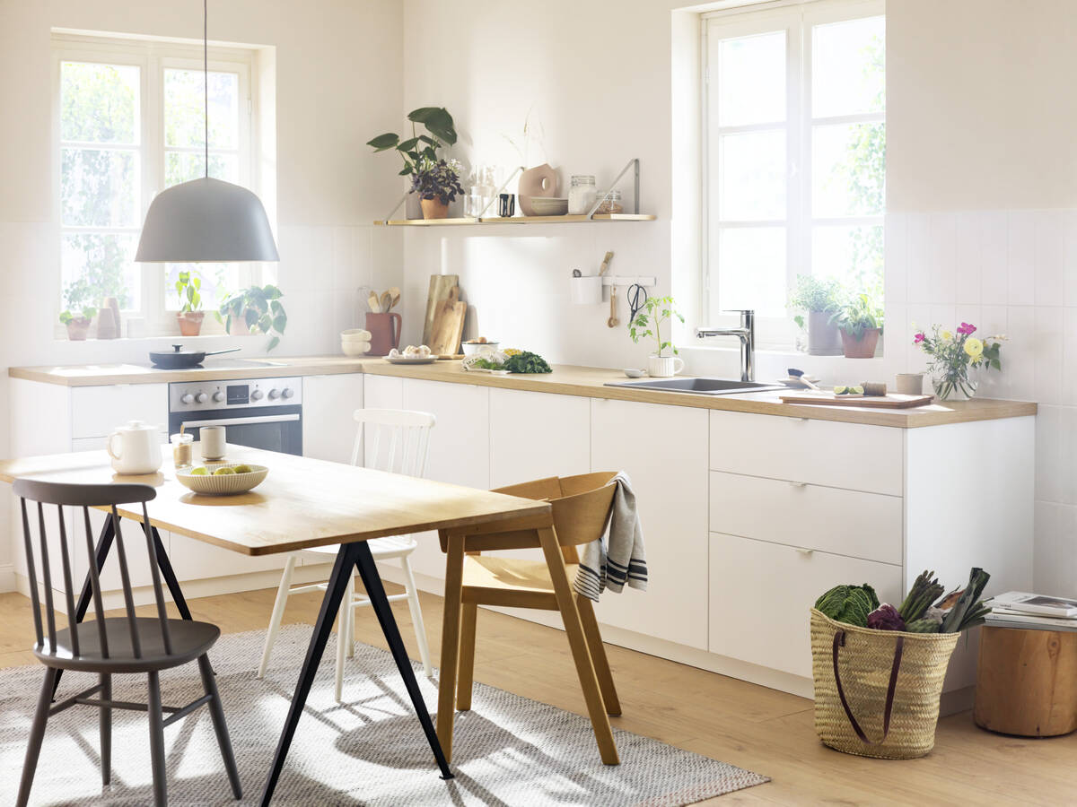 Hansgrohe Zesis Смеситель для кухни с выдвижным изливом, цвет: хром 74801000