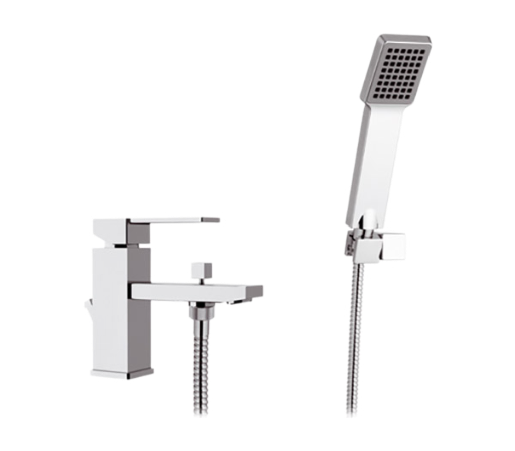 Remer Qubika Смеситель на борт ванны , излив 18 см, ручной душ, держатель, шланг 150 см, цвет: cromo Q03