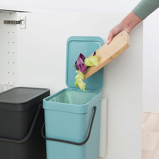 Brabantia Sort&Go Мусорное ведро с крышкой, пластик 2x12л, цвет: мятный и серый 109980