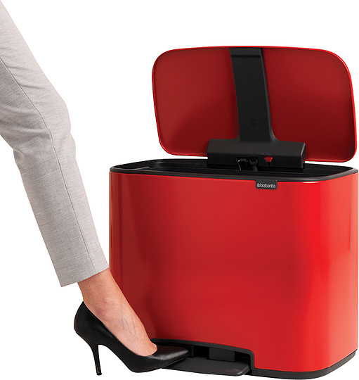 Brabantia Pedal Bin Bo Мусорное ведро с педалью, нержавеющая сталь на 36л, цвет: пламенно-красный 121401