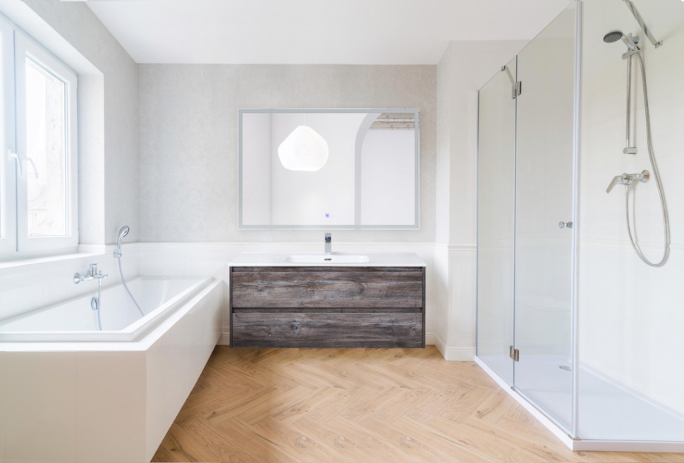 BelBagno Зеркало 120x80h см, с подсветкой, выключателем и голосовым управлением, цвет:хром глянцевый Spc-Grt-1200-800-Led-Tch-Phone