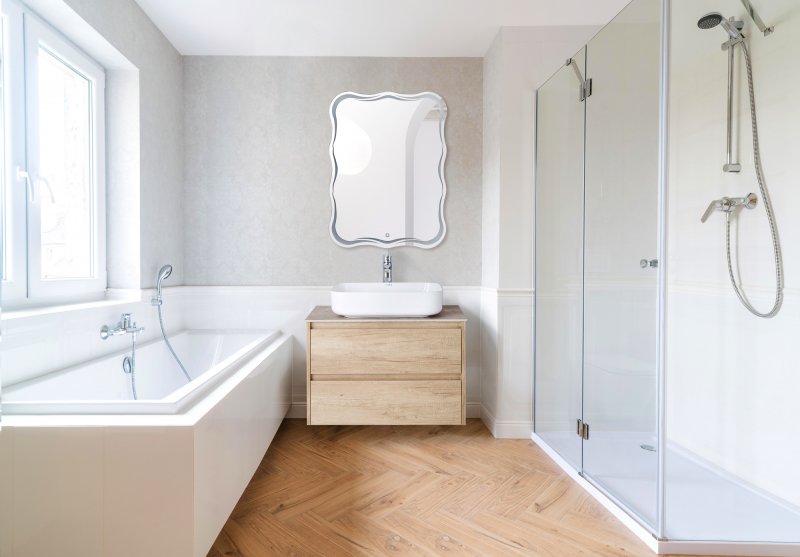 BelBagno Зеркало 60x80h см, с подсветкой по периметру и выключателем, цвет: хром глянцевый Spc-Ond-600-800-Led-Tch