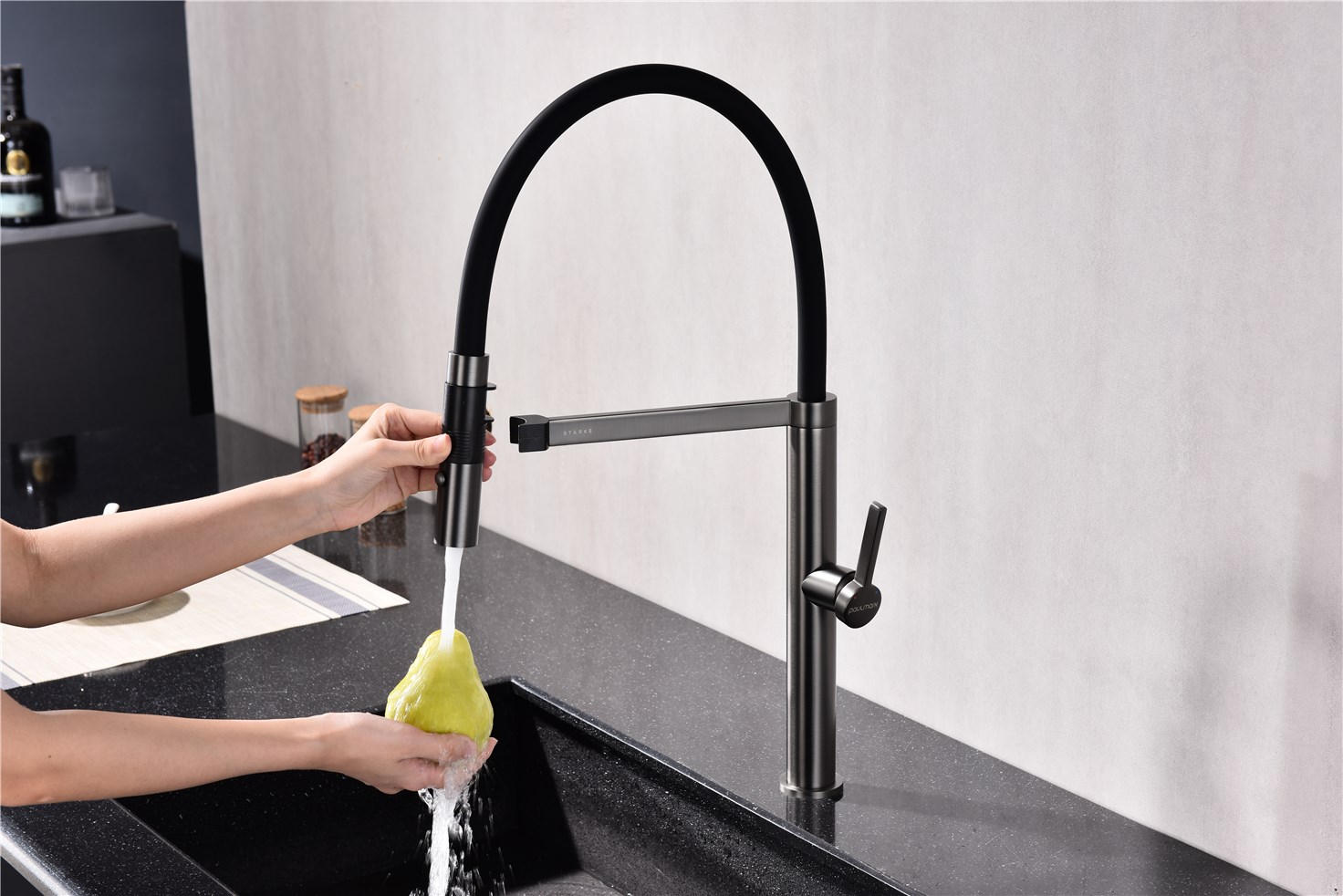 Paulmark Leader Смеситель для кухни с гибким изливом, цвет: вороненая сталь Le214101-GM