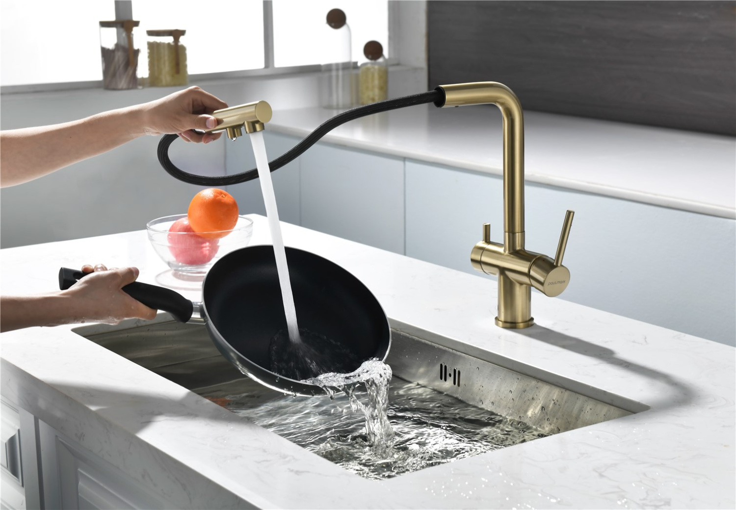 Paulmark Serpentine Смеситель для кухни с выдв. изливом и возм. подкл. фильтра, цвет: светлое золото Se213222-LG