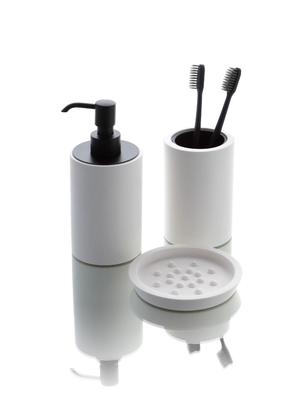 Bertocci Trecento Стакан настольный, из Solid Surface, цвет: chrome 125 4831 0000